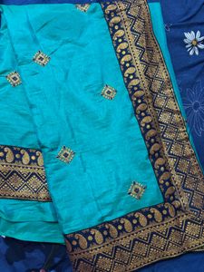 Elegant Teal Saree (without Blouse)