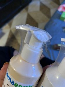 Mamaearth Curd Shampoo And Conditioner