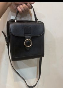 Chic Black Crossbody Bag