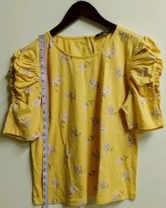 Harpa Yellow Floral Print Top (Woman)