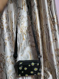 Trendy Sling Bag / Clutch 👝
