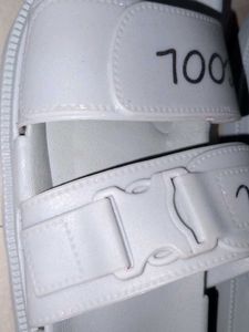 Slippers/Flipflops