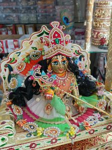 8no Laddugopal Complete Set