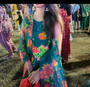 Klosia Green Flower Print Kurta Set