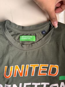 Benetton Graphic Tee