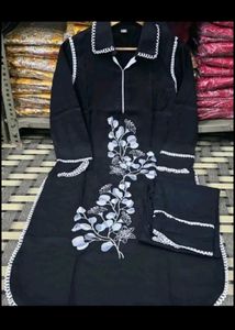 Pakistani Embroidered Kurta Set