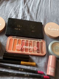 Makeup Kit