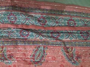 An Embroidery Dupatta/Scarf With Pattern