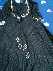 Momtaz Design Embroidery Kurta