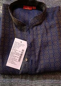 Kraft India Men Cotton Red And Blue Sequined Ku