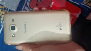 Samsung J2 Mobile 4gb ram 64gb storage