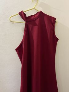 Elegant Maroon Midi Dress