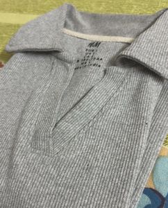 H&amp;M Crop Pullover T-shirt