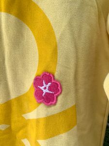 Benetton branded Hoodie Sweater💛