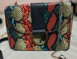 Stylish Crossbody Bag