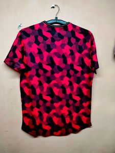Brand New Super Quality T-shirt Men And Women