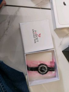 Stylish Women&#39;s Watch
