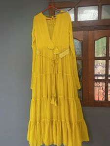New.Yellow Tiered Ethnic Gown