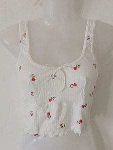 CUTE CROP TOP