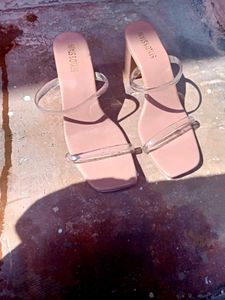 New high Heel👠