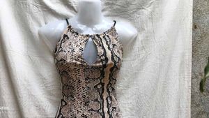 2255 SEXY SNAKE PRINT TOP