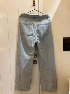 Trendy Women’s Jeans