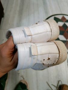 💗🔥Stylish White High-Top Sneakers