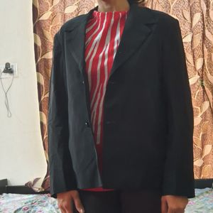 Black Blazer Shiny fabric