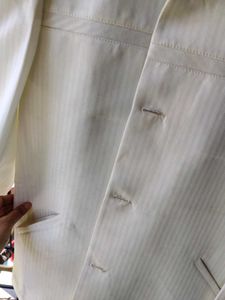 Tailored Off-white Blazer