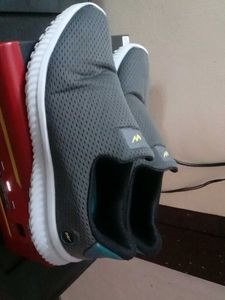 Slip-on comfort Campus shoes