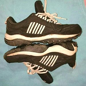 Black Shoes 👞 With Free Shipping 300 R&#39;s