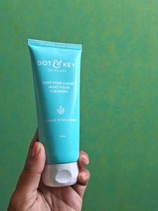 Dot &amp; Key Face Wash Any 1