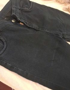 Black Skinny Jeans