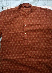 Boy&#39;s Brown Kurta