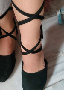 Black Long Dori Flats
