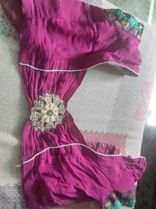 Saree With Blouse
