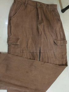 Brown Cargo Pants URBANIC