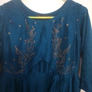 Women&#39;s Gown