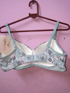 New with tag Floral Print Bra