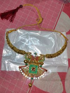 GOLDEN Necklace