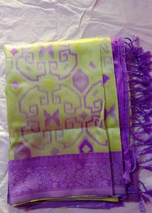 Green & Purple Silk Blend Saree