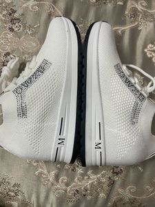 White Fashion Sneakers