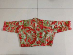 Saree With Designer Blouse