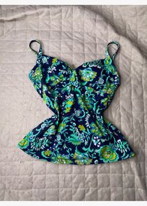 Printed Padded Top
