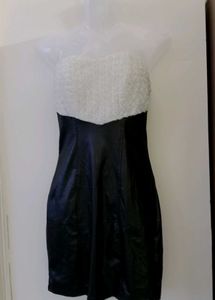 Chic Black & White Dress