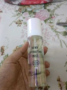 Pac X Sarah Dewy Hydrating Mist