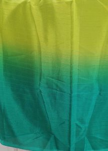 Gorgeous green 💚 ombre saree with light & dark sh