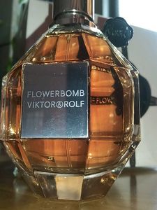 Viktor &amp; Rolf Flowerbomb Eau De Parfum - 100 ml