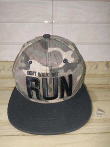 Camo 'Run' Cap