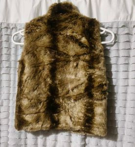 korean Faux Fur Vest - Stylish and Warm